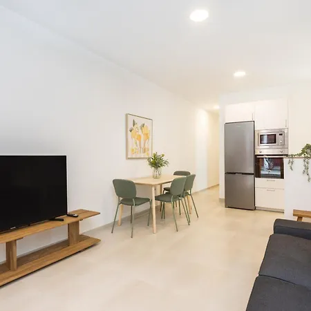 Vv Triana Toscal 2 Апартаменты *